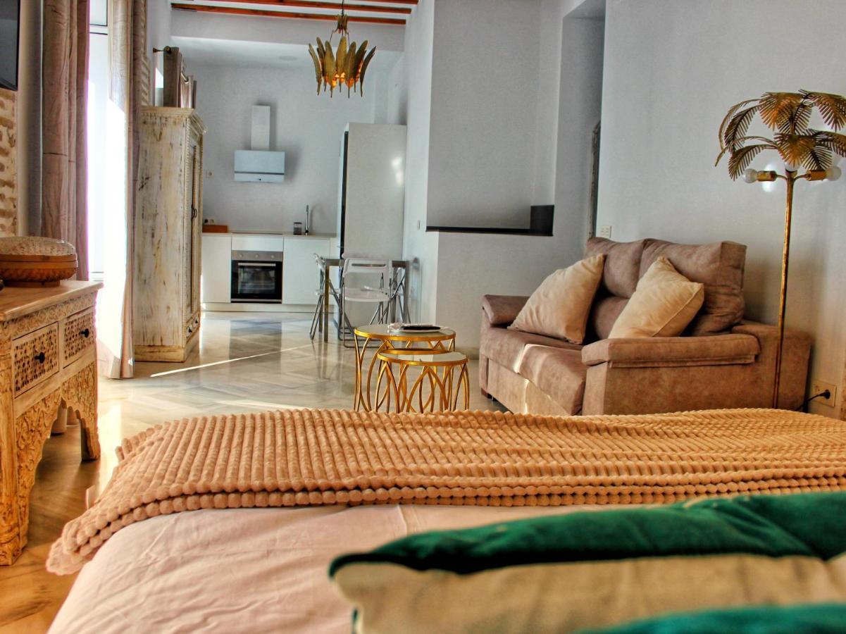 Adriano Apartments Siviglia Esterno foto