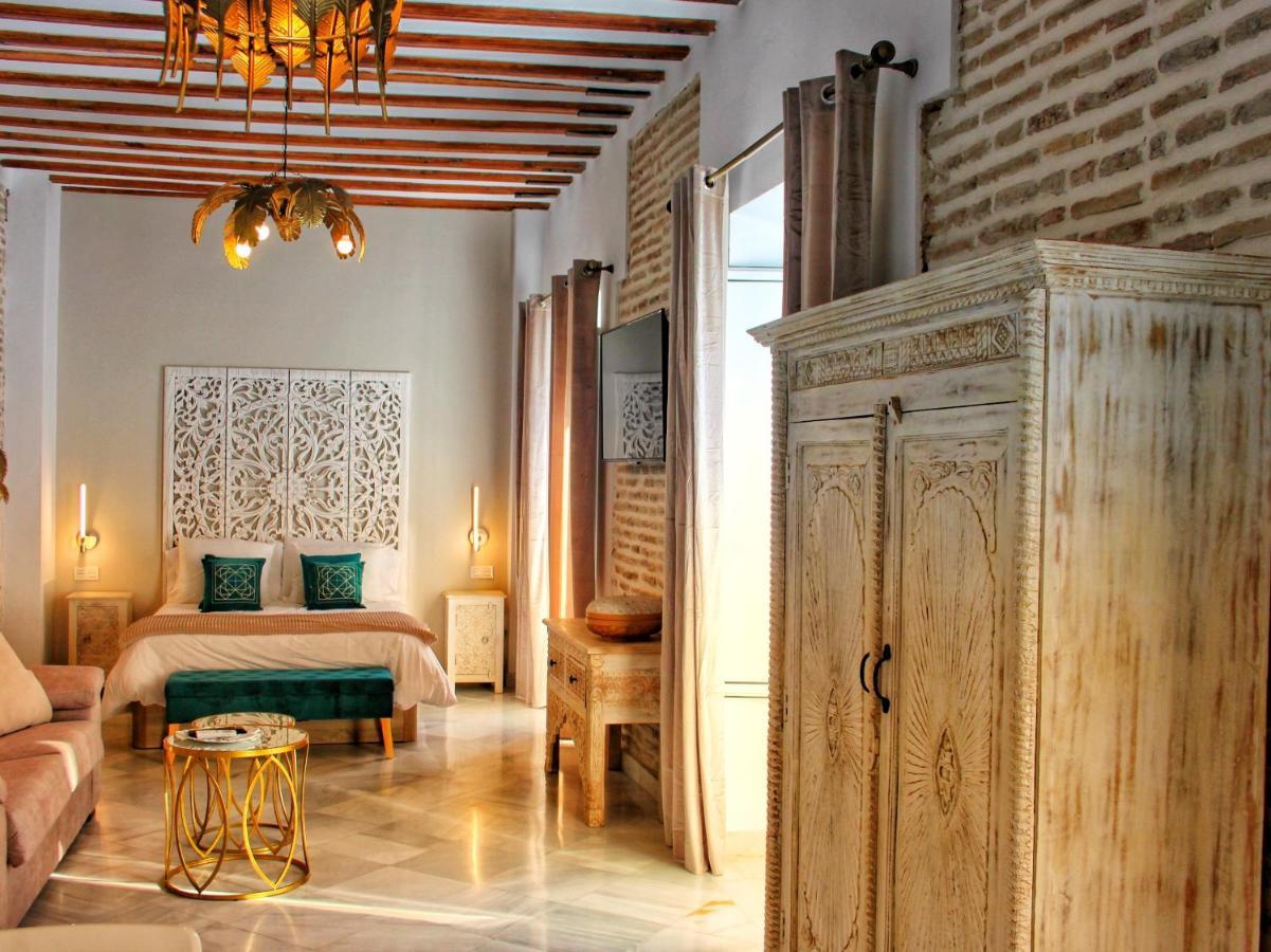 Adriano Apartments Siviglia Esterno foto