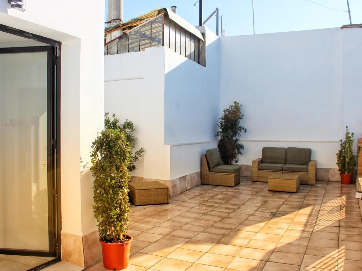 Adriano Apartments Siviglia Esterno foto